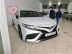 تۆیۆتا کامری